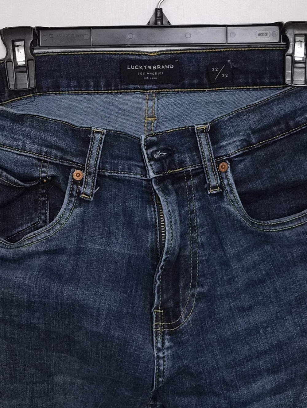 Lucky Brand 221 Original Straight Leg Jeans, Mns 32×32, Like New Cond.! - Picture 3 of 4